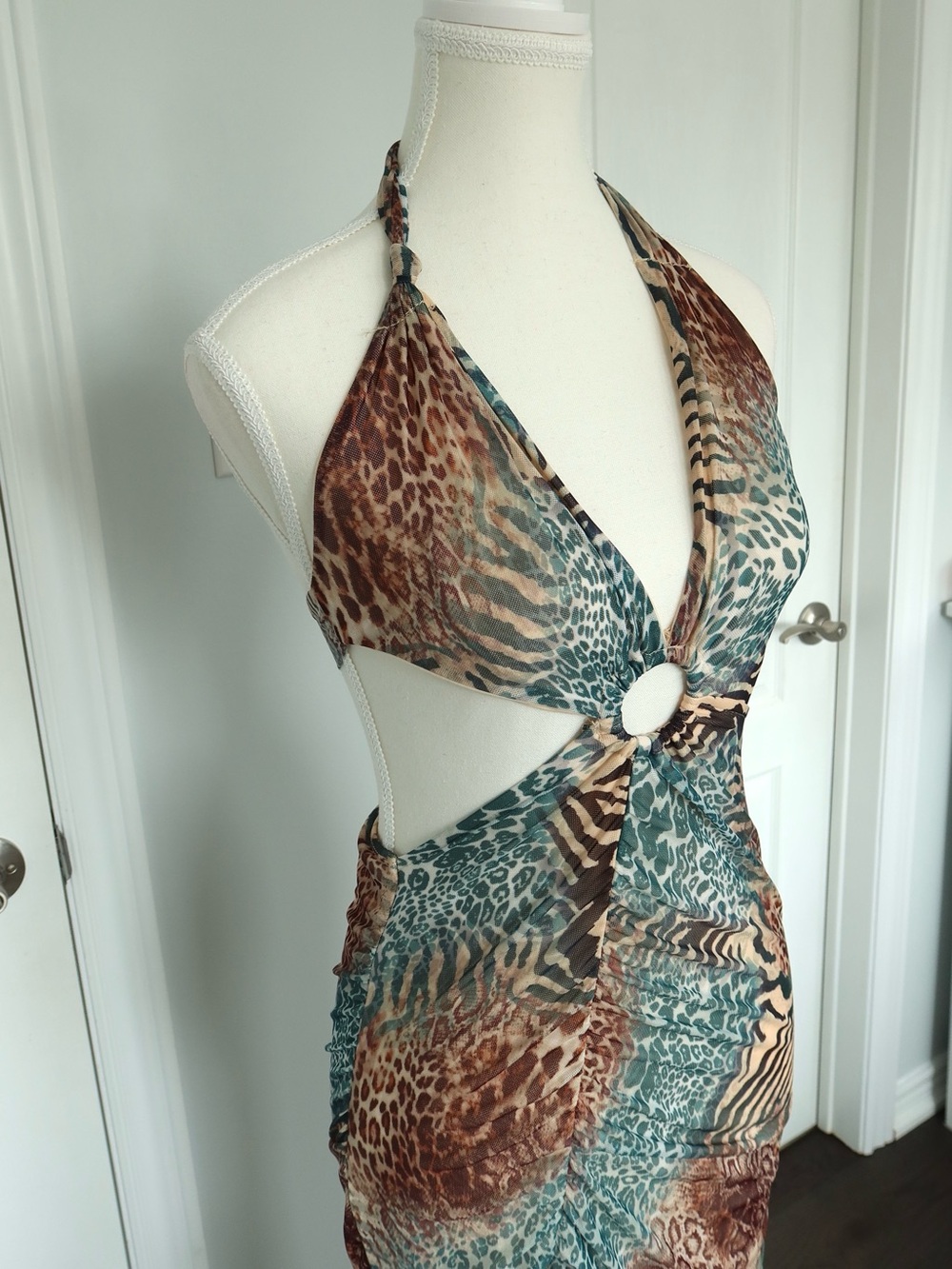 High Slit Ruffle Hem Dress - Picture 3 of 8